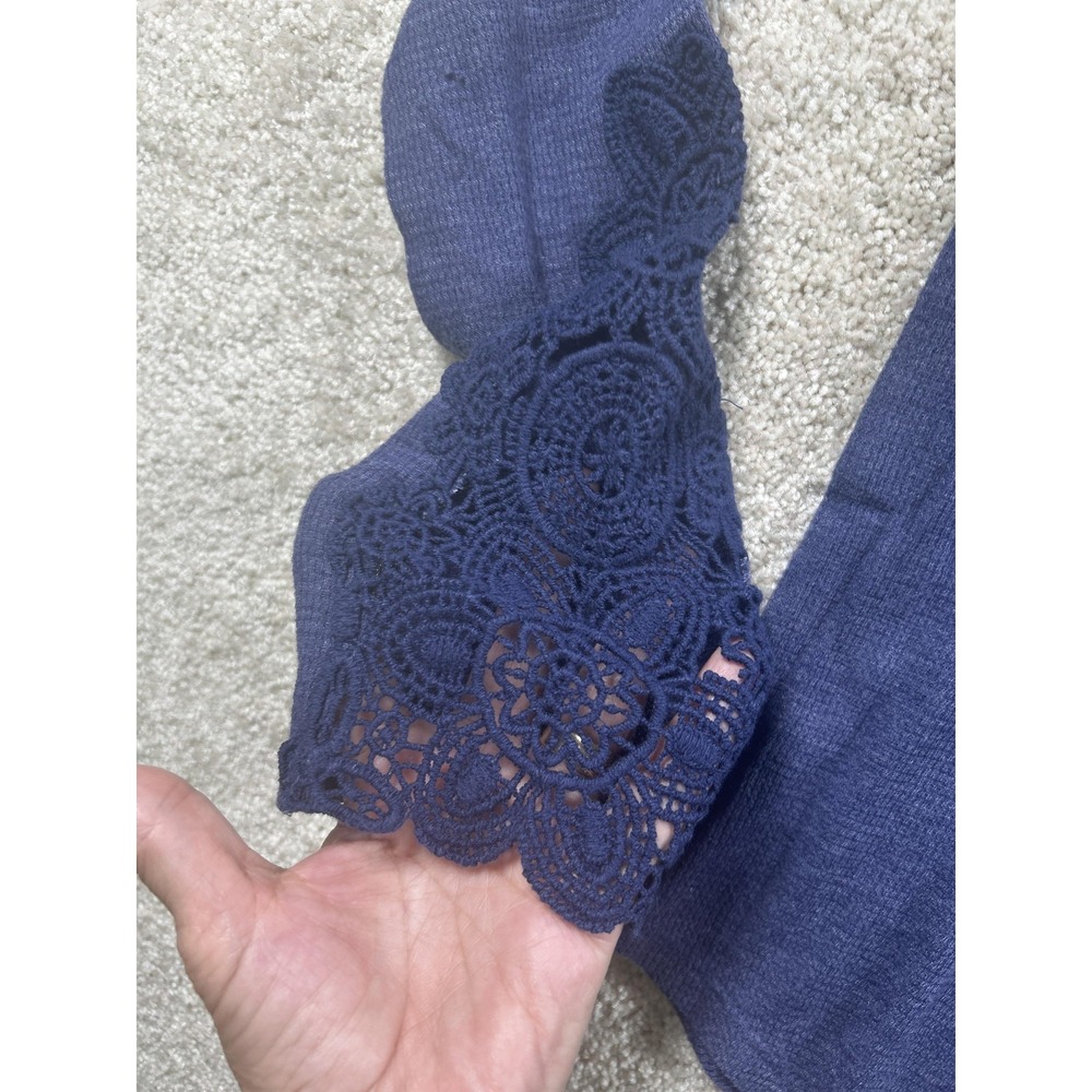 American Eagle Sweater Womens Small Blue Crochet Lace Long Sleeve Pullover Top - Picture 4 of 10